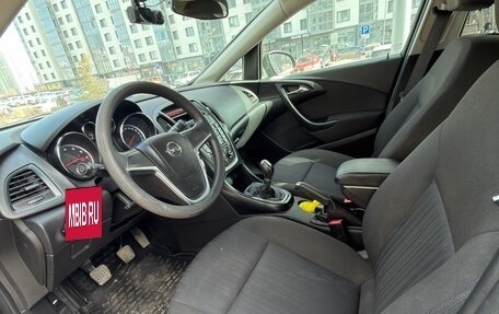 Opel Astra J, 2010 год, 575 000 рублей, 6 фотография