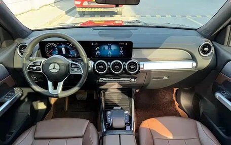 Mercedes-Benz GLB, 2022 год, 2 020 365 рублей, 10 фотография