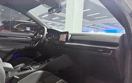 Volkswagen Golf VIII, 2023 год, 1 782 888 рублей, 15 фотография