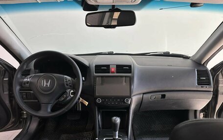 Honda Accord VII рестайлинг, 2007 год, 850 000 рублей, 9 фотография