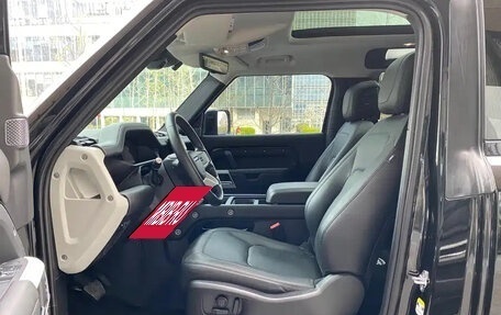 Land Rover Defender II, 2023 год, 11 230 077 рублей, 9 фотография