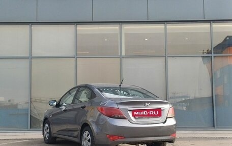 Hyundai Solaris II рестайлинг, 2015 год, 449 000 рублей, 5 фотография