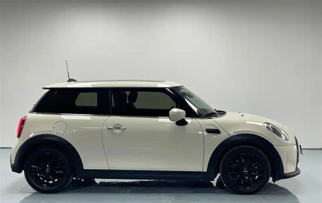 MINI Hatch, 2022 год, 2 026 777 рублей, 4 фотография