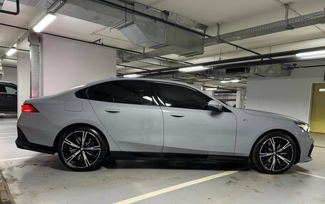 BMW 5 серия, 2024 год, 8 300 000 рублей, 2 фотография