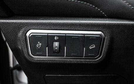 Haval F7 I, 2020 год, 1 894 000 рублей, 19 фотография