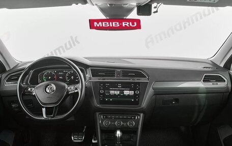 Volkswagen Tiguan II, 2019 год, 2 780 000 рублей, 8 фотография