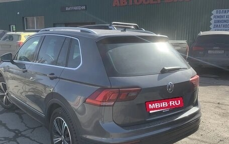 Volkswagen Tiguan II, 2019 год, 2 780 000 рублей, 6 фотография