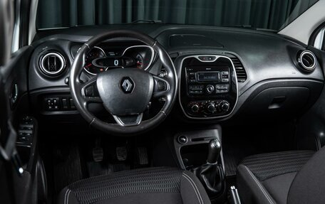 Renault Kaptur I рестайлинг, 2018 год, 1 360 000 рублей, 6 фотография