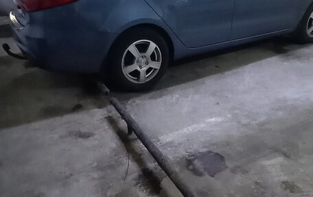 KIA Rio III рестайлинг, 2013 год, 750 000 рублей, 2 фотография