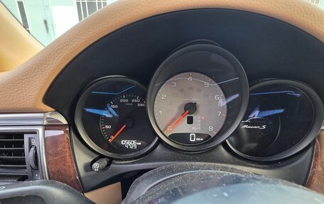 Porsche Macan I рестайлинг, 2014 год, 2 350 000 рублей, 12 фотография