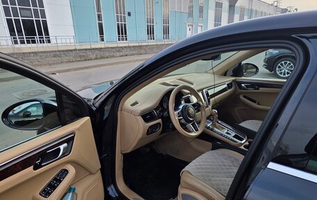 Porsche Macan I рестайлинг, 2014 год, 2 350 000 рублей, 13 фотография