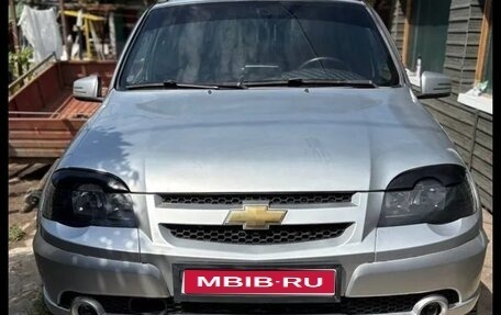 Chevrolet Niva I рестайлинг, 2007 год, 380 000 рублей, 1 фотография