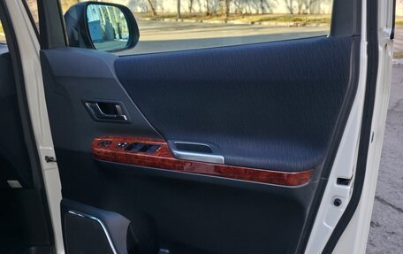 Toyota Alphard III, 2010 год, 1 200 000 рублей, 7 фотография