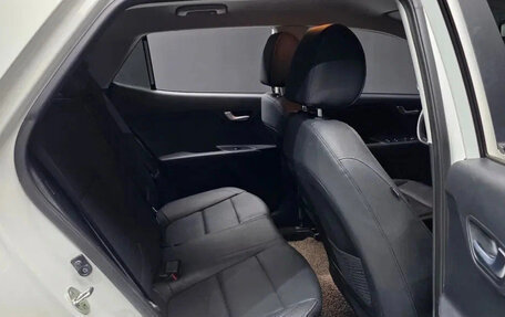 KIA Stonic, 2020 год, 1 200 000 рублей, 6 фотография