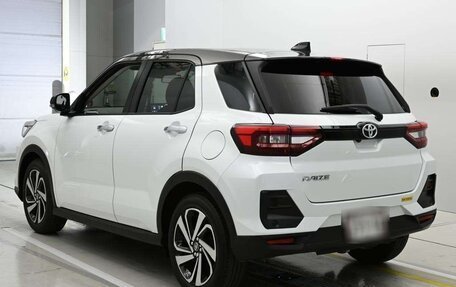 Toyota Raize I, 2022 год, 1 450 000 рублей, 7 фотография