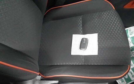 Toyota Raize I, 2022 год, 1 450 000 рублей, 12 фотография