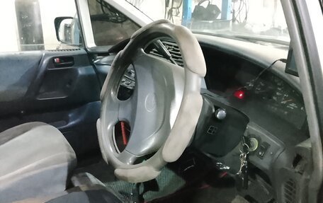 Toyota Estima III рестайлинг -2, 1993 год, 350 000 рублей, 9 фотография