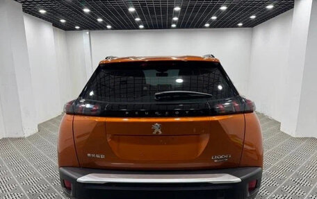 Peugeot 2008 II, 2023 год, 1 400 000 рублей, 5 фотография