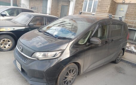 Honda Freed II, 2020 год, 1 900 000 рублей, 4 фотография