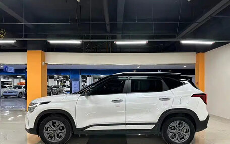 KIA Seltos I, 2023 год, 1 825 077 рублей, 4 фотография