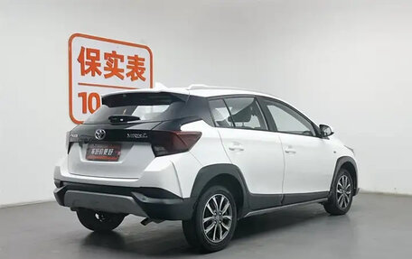 Toyota Yaris XP150 рестайлинг, 2022 год, 973 030 рублей, 3 фотография