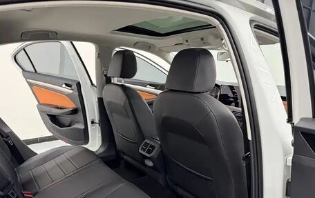 Volkswagen Bora, 2023 год, 1 240 050 рублей, 12 фотография