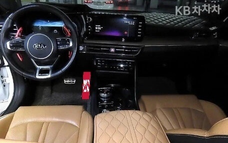 KIA K5, 2022 год, 2 220 000 рублей, 6 фотография