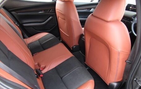 Mazda 3, 2022 год, 1 295 007 рублей, 23 фотография