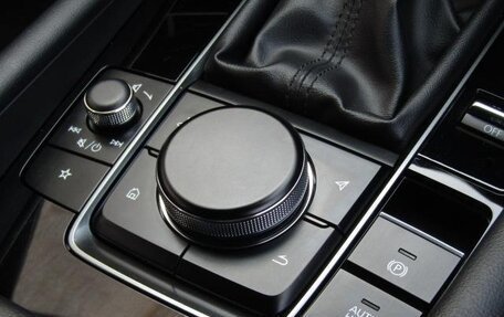 Mazda 3, 2022 год, 1 295 007 рублей, 39 фотография