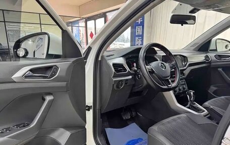 Volkswagen T-Cross I, 2022 год, 1 410 050 рублей, 8 фотография