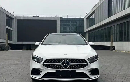 Mercedes-Benz A-Класс, 2022 год, 1 789 030 рублей, 2 фотография