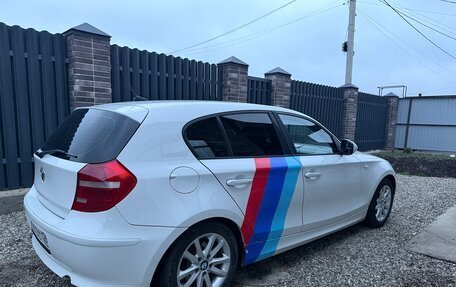 BMW 1 серия, 2011 год, 750 000 рублей, 6 фотография