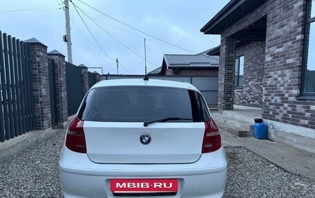 BMW 1 серия, 2011 год, 750 000 рублей, 5 фотография