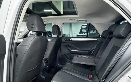 Volkswagen T-Roc I, 2022 год, 1 420 000 рублей, 4 фотография