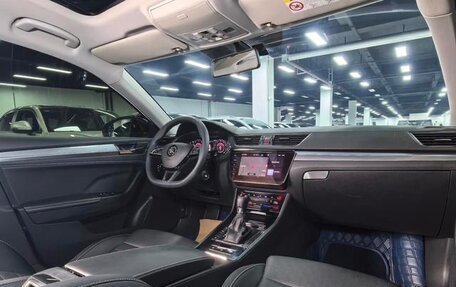 Skoda Superb III рестайлинг, 2022 год, 1 843 000 рублей, 12 фотография