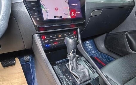 Skoda Superb III рестайлинг, 2022 год, 1 843 000 рублей, 13 фотография