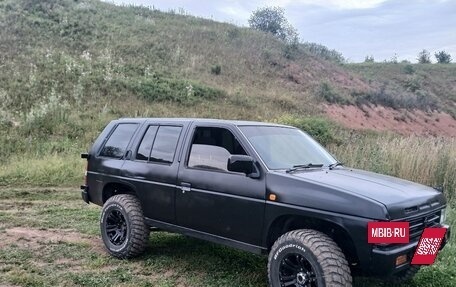 Nissan Terrano II рестайлинг, 1992 год, 400 000 рублей, 8 фотография