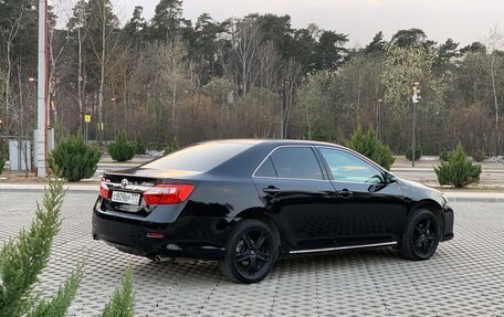 Toyota Camry, 2014 год, 1 350 000 рублей, 6 фотография