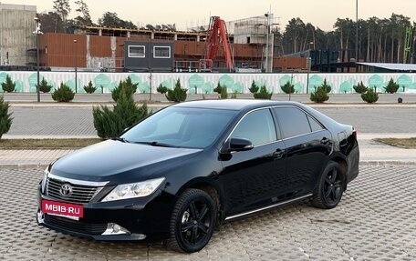 Toyota Camry, 2014 год, 1 350 000 рублей, 3 фотография