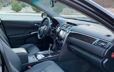 Toyota Camry, 2014 год, 1 350 000 рублей, 20 фотография