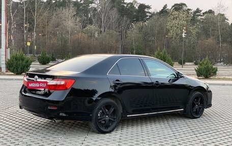 Toyota Camry, 2014 год, 1 350 000 рублей, 11 фотография