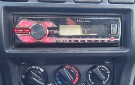 Nissan Almera, 1999 год, 120 000 рублей, 3 фотография