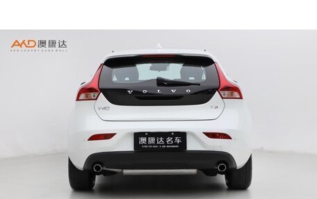 Volvo V40 II рестайлинг, 2018 год, 1 250 000 рублей, 3 фотография