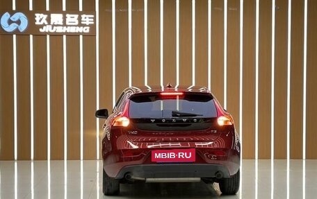 Volvo V40 II рестайлинг, 2018 год, 1 250 000 рублей, 4 фотография