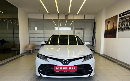 Toyota Camry, 2021 год, 2 990 000 рублей, 2 фотография