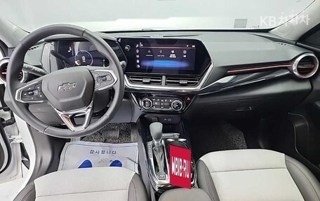 Chevrolet Trax, 2023 год, 1 576 030 рублей, 4 фотография