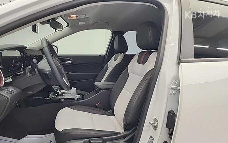 Chevrolet Trax, 2023 год, 1 576 030 рублей, 9 фотография