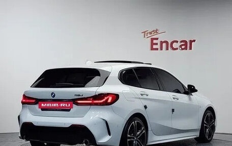 BMW 1 серия, 2022 год, 2 146 030 рублей, 3 фотография