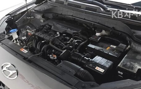 Hyundai Kona I, 2022 год, 1 720 000 рублей, 7 фотография