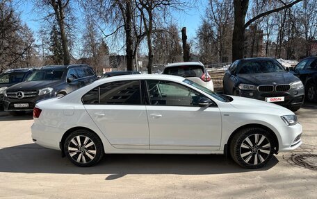 Volkswagen Jetta VI, 2018 год, 1 700 000 рублей, 11 фотография